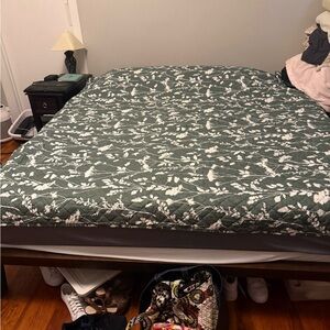 Floral Green and White Quilt